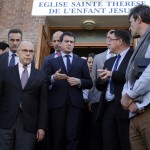 Valls et Cazeneuve à Villejuif (Photo AFP)